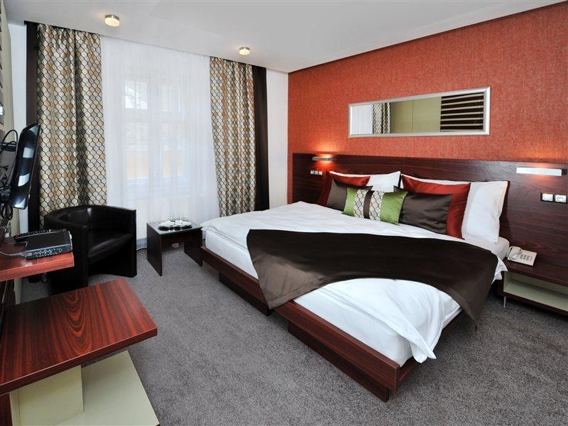 Beigli Hotel & Garden براتسيلافا المظهر الخارجي الصورة