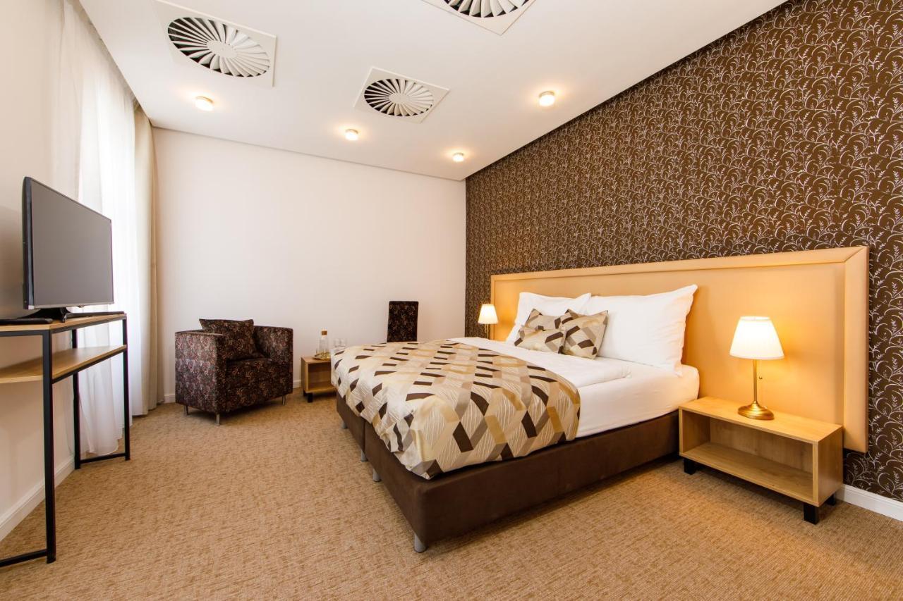 Beigli Hotel & Garden براتسيلافا المظهر الخارجي الصورة