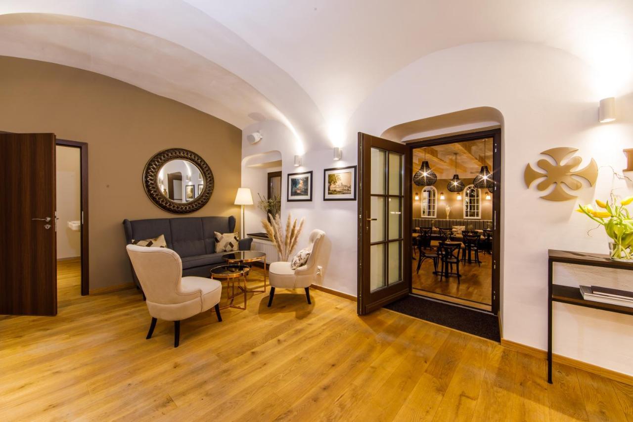 Beigli Hotel & Garden براتسيلافا المظهر الخارجي الصورة